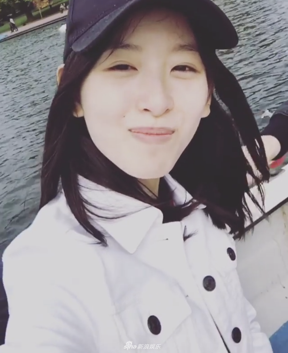 新浪娱乐讯 日前,奶茶妹妹章泽天在社交上号上晒出最新照片,并配文"