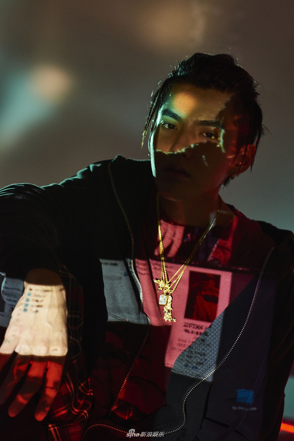 吴亦凡英文单曲将上线 合作美国饶舌歌手travis scott