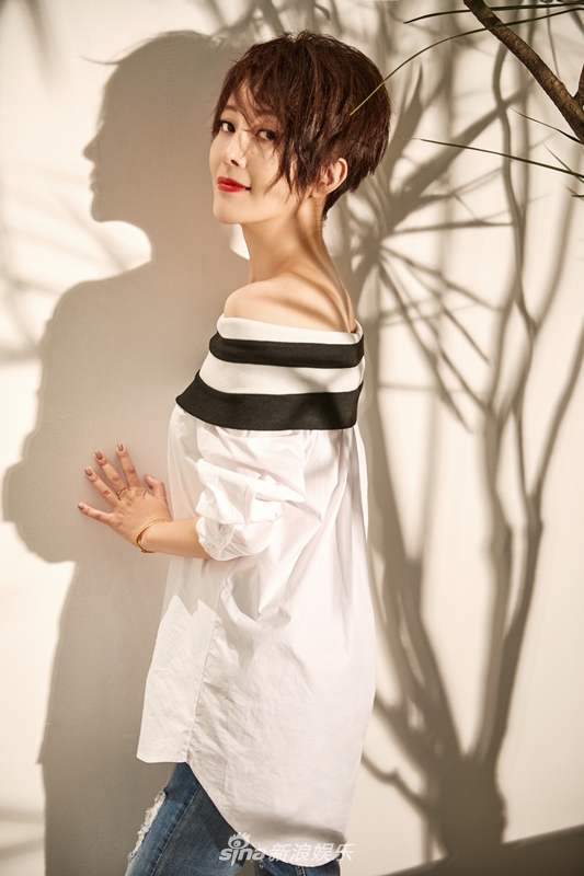 组图:刘雨鑫大胆颠覆 浪漫女神到短发精灵完美蜕变