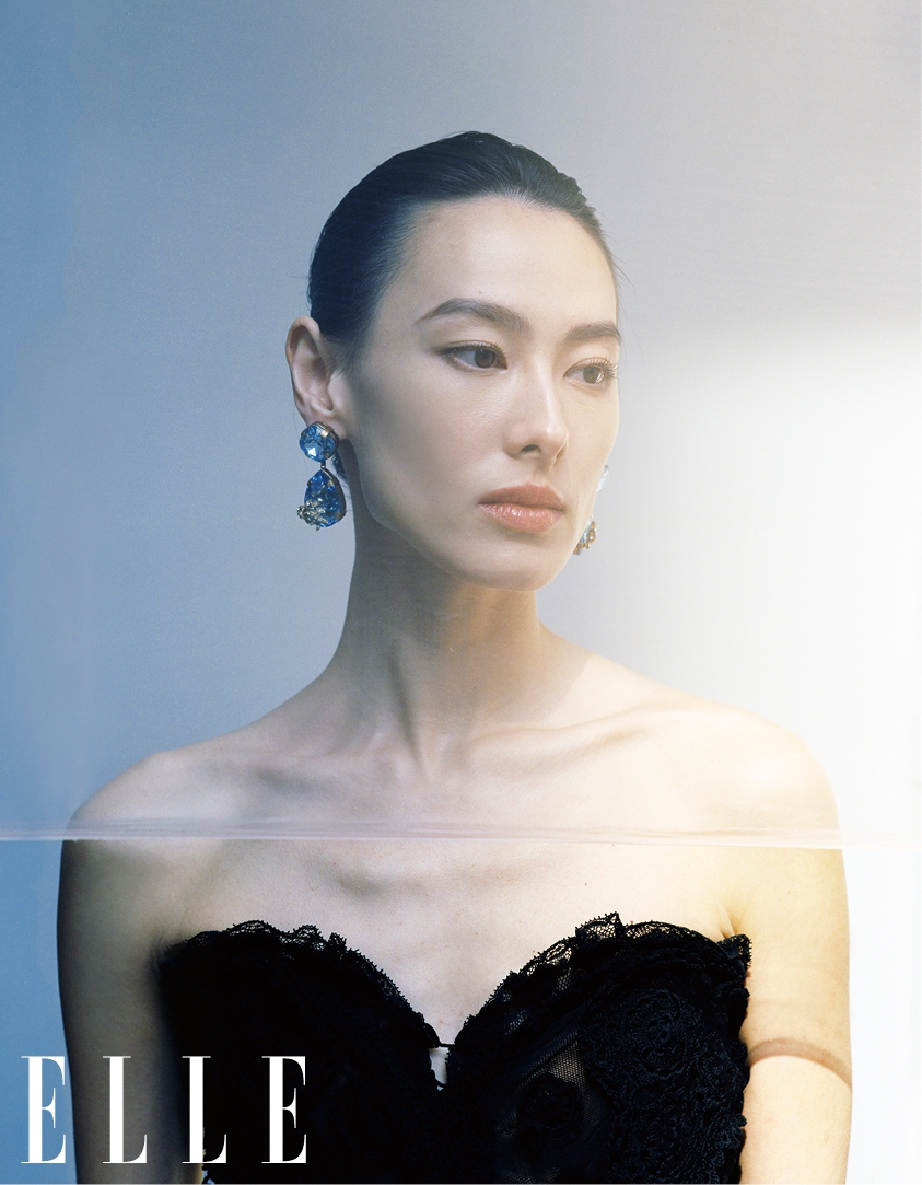 30岁梁洛施致12岁出道的自己:高低起伏就是人生