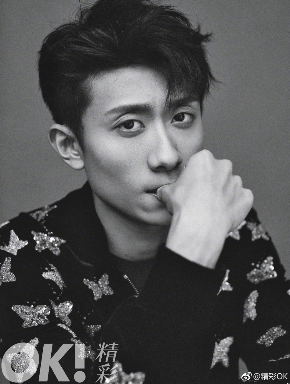 组图:张一山登杂志封面 展现时髦不羁气质