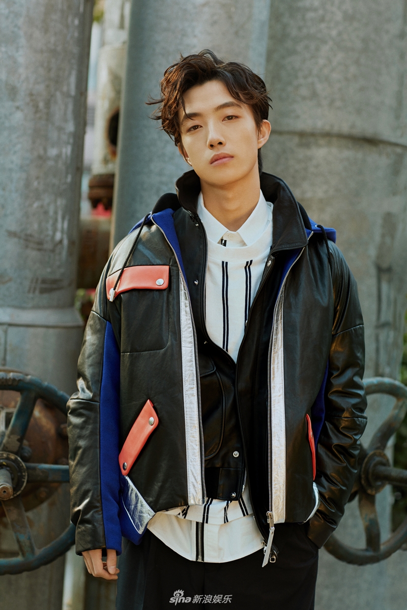 盐系酷少年!吕绍聪暖冬大片曝光气场全开