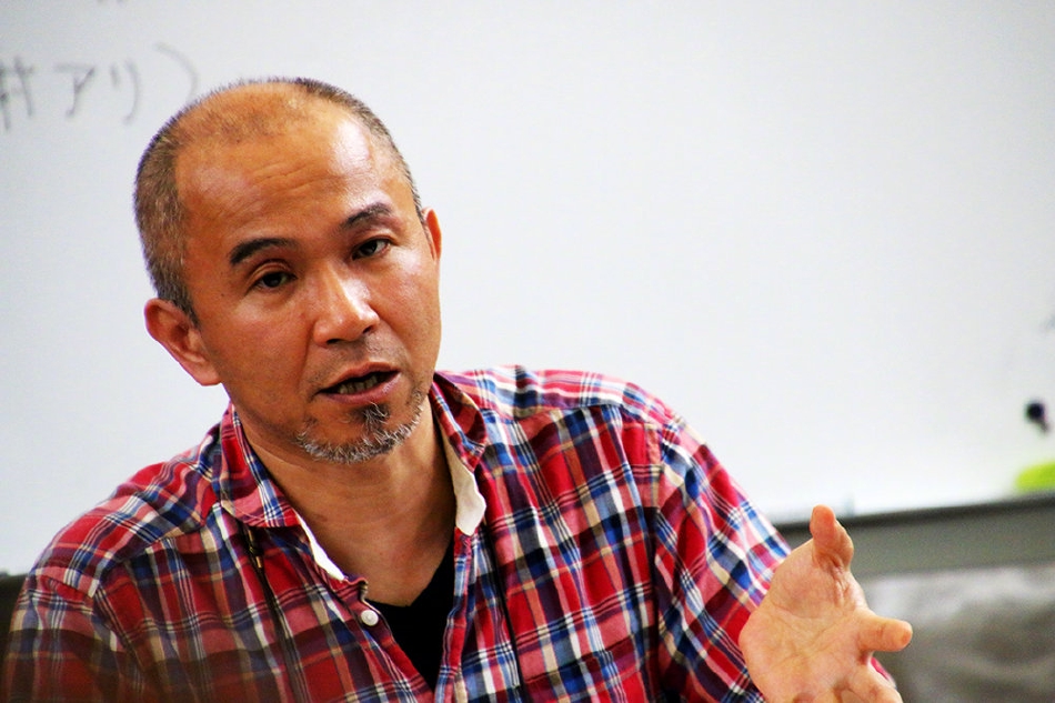 组图：日本导演青山真治因食道癌去世代表作有《人造天堂》等