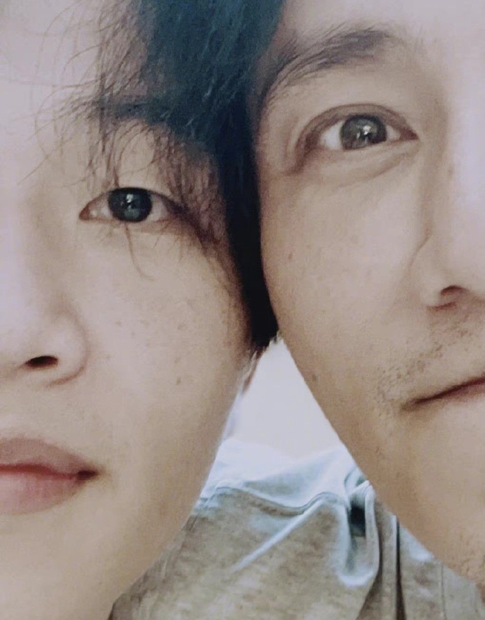 组图:陈坤儿子分享与爸爸奶奶合照 子孙三代同框十分温馨