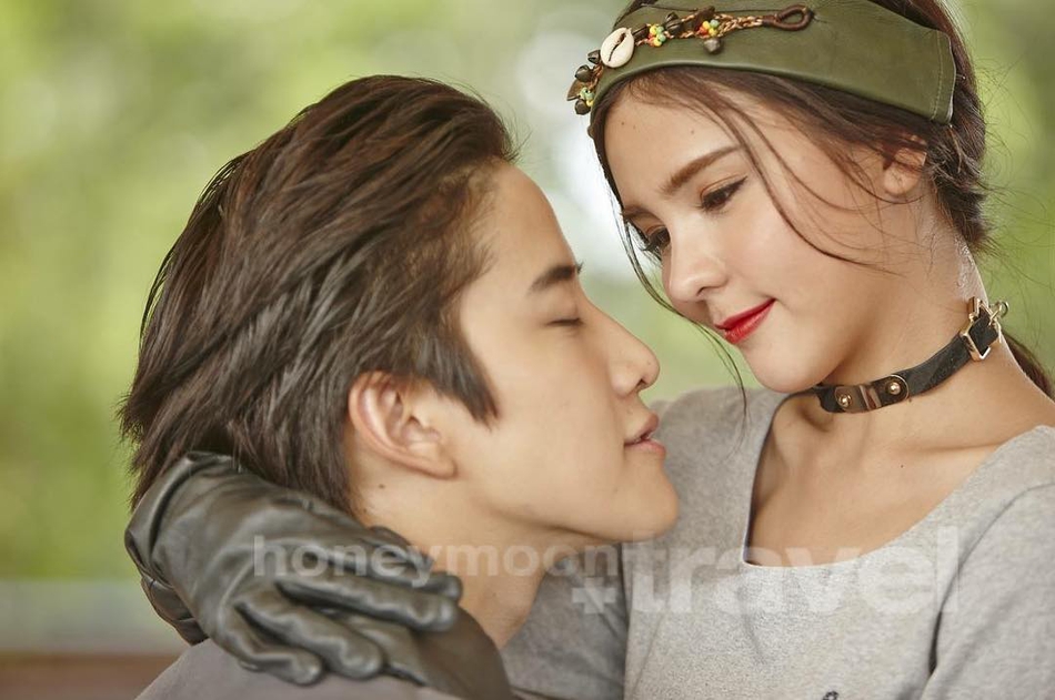 组图:mike李海娜拍写真亲亲抱抱甜齁 网友"求你们结婚吧"_高清图集