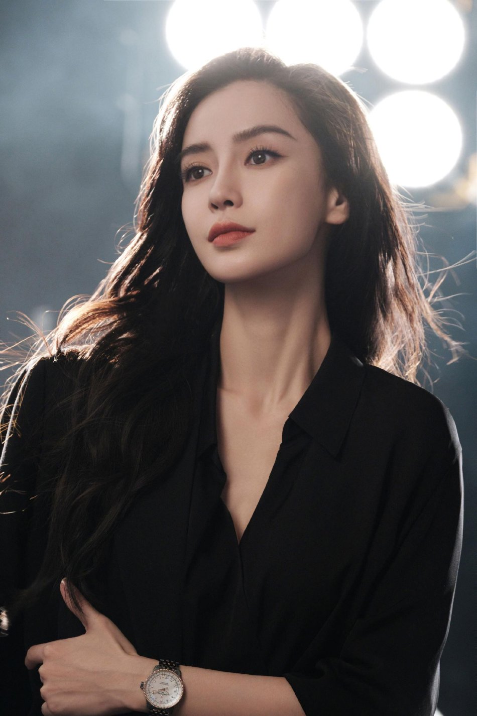 angelababy璀璨星光大片 黑白切换又美又飒优雅迷人-易天影视公司