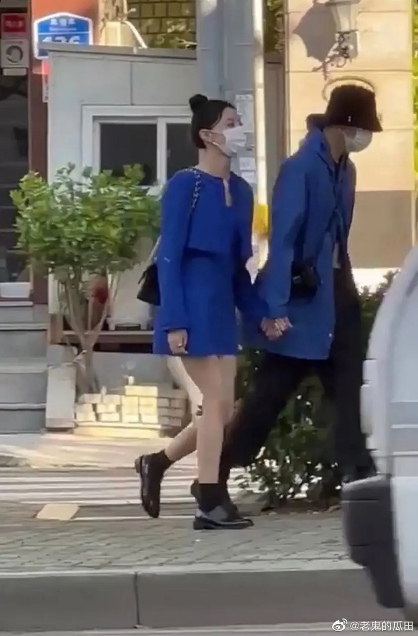 组图：恋情曝光？疑似winner姜升润与女生街头牵手被拍