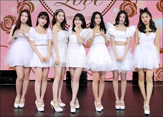 組圖：OhMyGirl釋出第二張專輯 白裙造型清純美麗