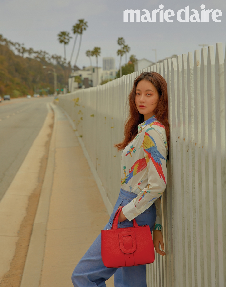 组图:韩星吴涟序洛杉矶写真公开 眼神魅惑展现梦幻美