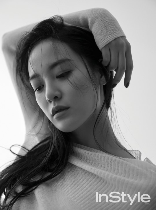 李珠妍披薄纱拍写真 美腿若隐若现纯洁诱惑[4p]