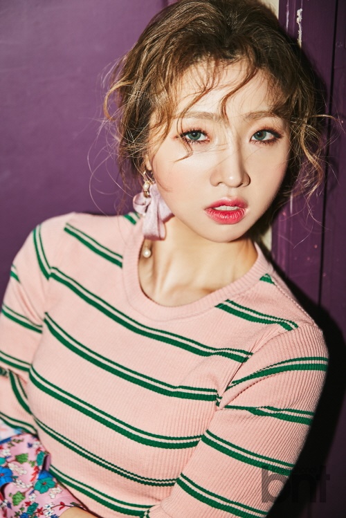 孔敏智拍时尚写真 solo归来色彩亮眼成熟蜕变