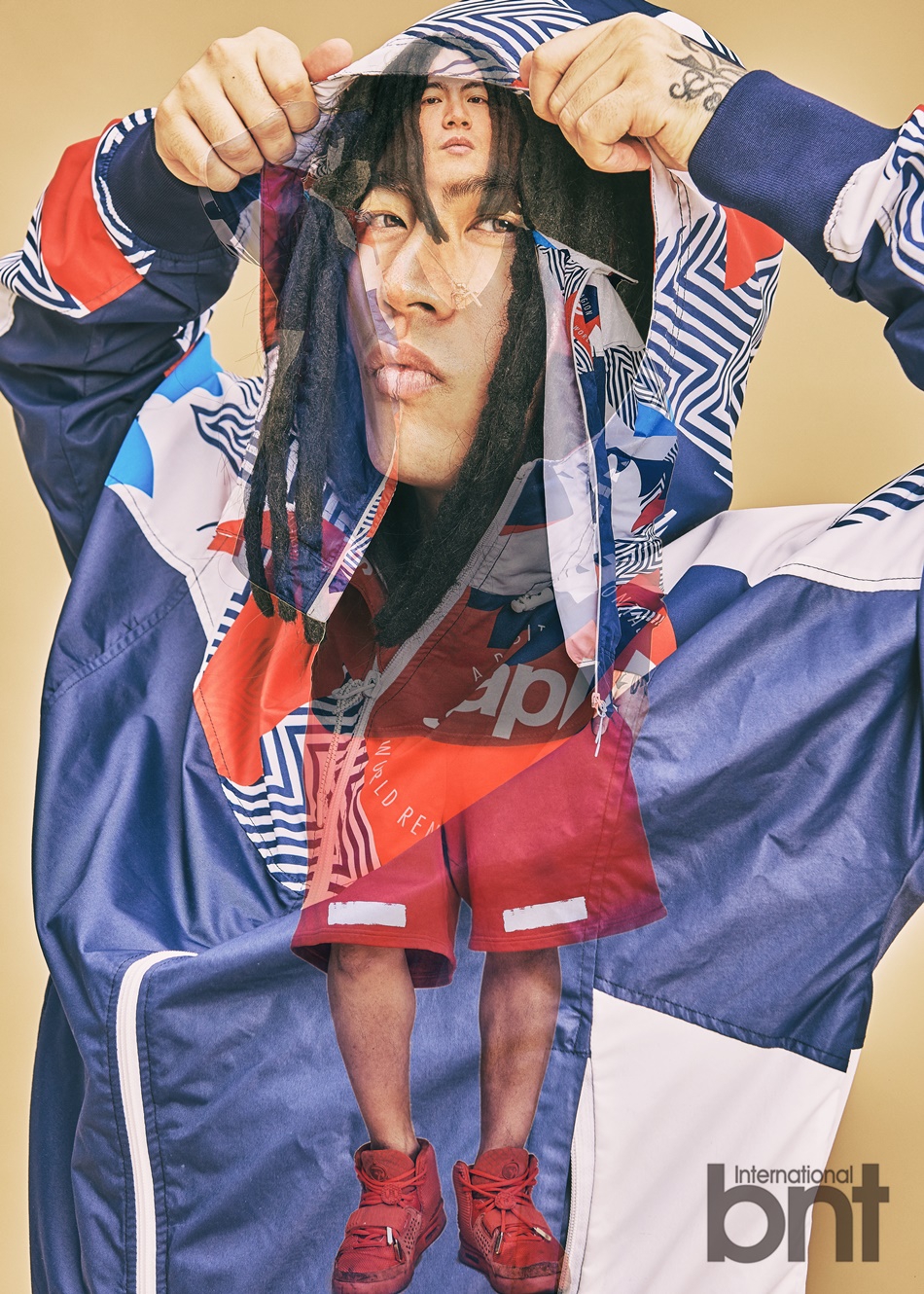 新浪娱乐讯 近日,韩国歌手skull携手bntnews拍摄了一组时尚写真.