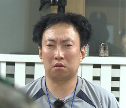 无限挑战军营特辑朴明秀被虐惨独自训练