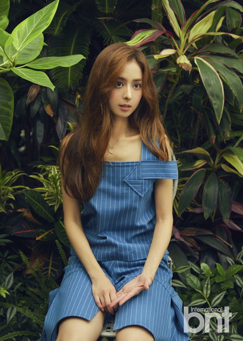 组图林恩京拍时尚写真双眸晶莹靓丽迷人