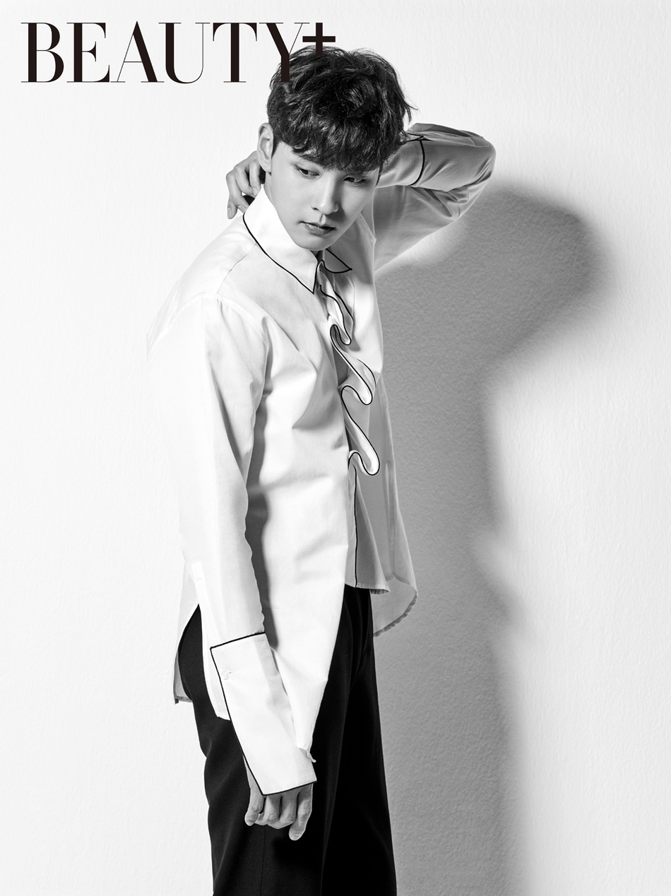 组图:《奇怪的搭档》崔泰俊写真 五官帅气颜值高_高清图集_新浪网