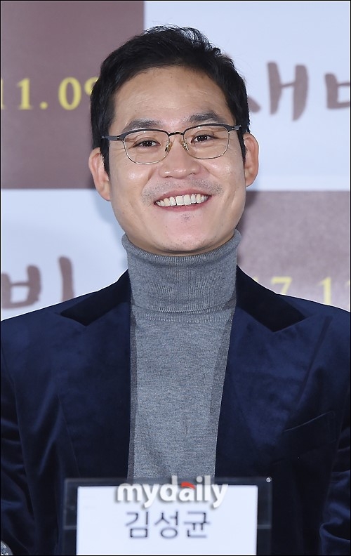 高斗心金成钧等出席新片《准备》媒体试映