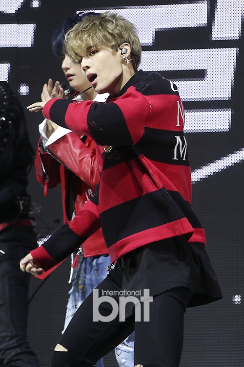 victon举行新专发布会 出道一周年正式回归