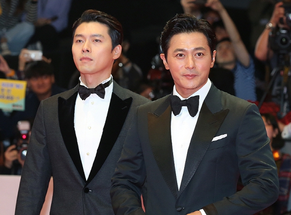 70   组图:韩志旼金南佶亮相釜山红毯 .