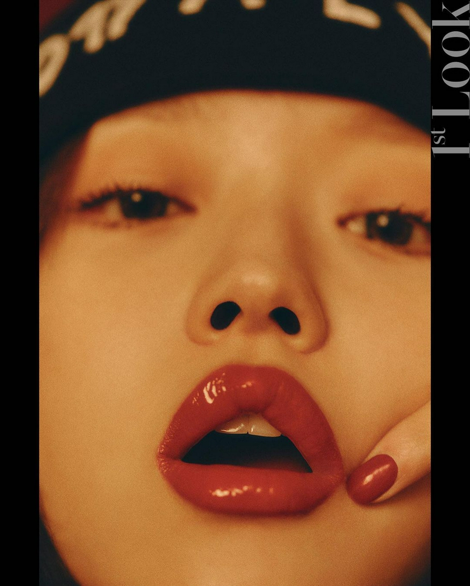 組圖：韓女團OhMyGirl成員YooA登雜誌 想為自己感到驕傲