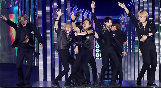 ATEEZ