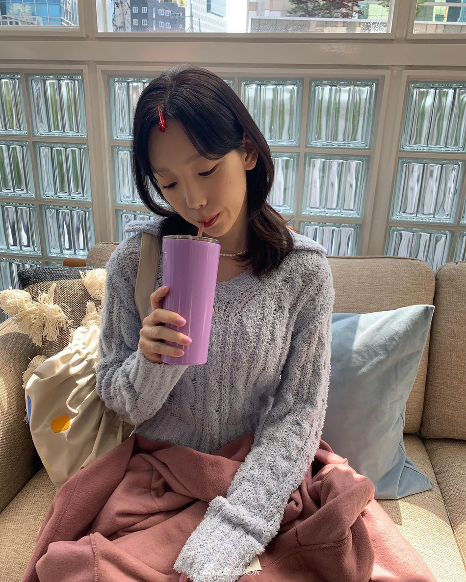 組圖：少女時代金泰妍分享休閒日常 頭戴小發夾顯可愛
