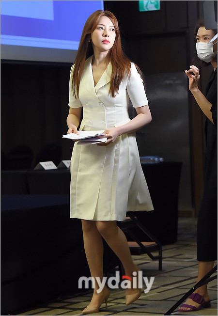 李瑜彬