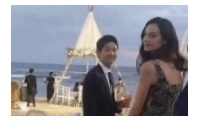 組圖：宋仲基女友正面照公開 曾當演員現在是英語老師