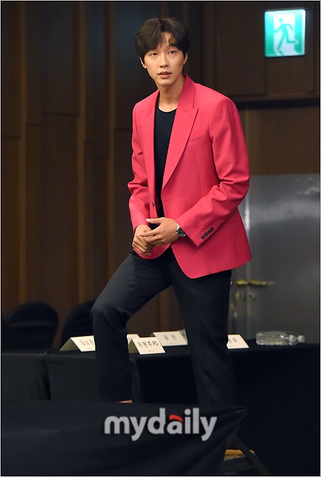 池贤宇