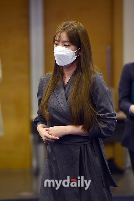 组图：韩女星孙淡妃出席造币防伪技术说明会 担任宣传大使