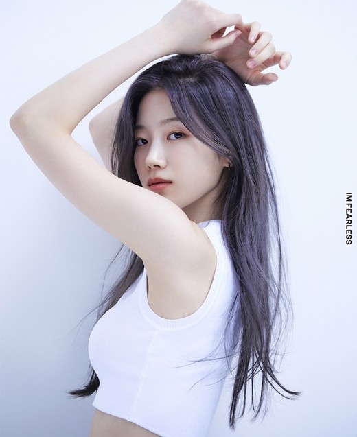 組圖：HYBE新女團LESSERAFIM日籍成員公開 從小學習芭蕾舞