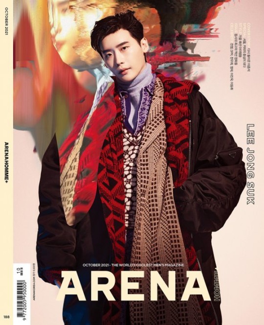 組圖：李鍾碩登時尚雜誌拍寫真 炫彩破碎感個性似油畫
