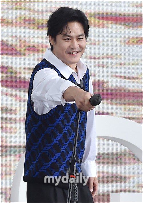 金成鈞