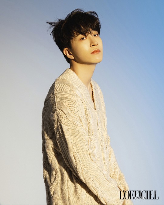 組圖：GOT7成員YoungJae拍泰國雜誌寫真 色調溫暖柔和