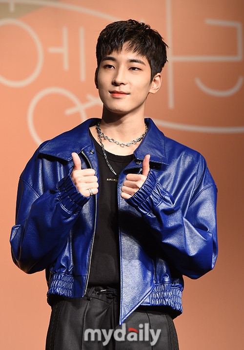 WONWOO
