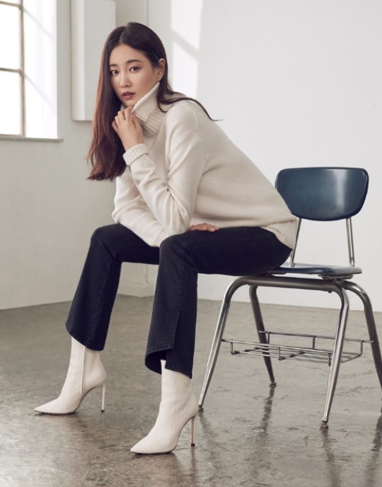 【2018.10.10】【明星】金莎朗秋季写真 身材高挑气场强