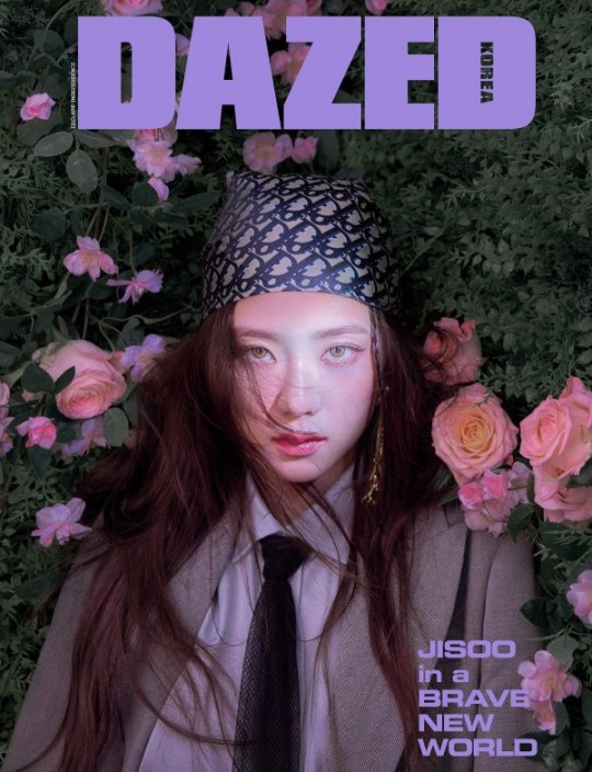 组图：BLACKPINK智秀登杂志封面 头巾造型不羁又魅惑