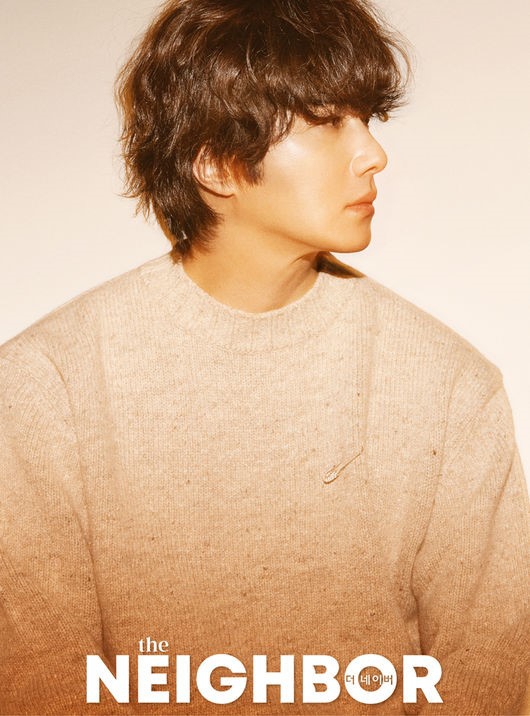 组图:丁一宇登时尚杂志拍写真 长卷发演绎浪漫秋季_高清图集_新浪网