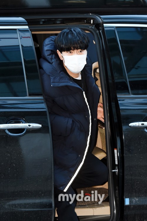 組圖：韓星李時言亮相 最後一次參加《我獨》拍攝