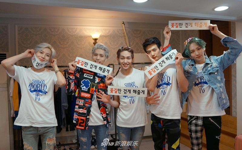 SHINee五成員舊照