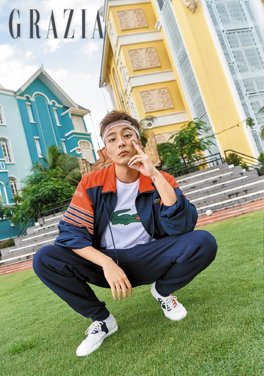 组图:韩国歌手roy kim拍写真 海边沙滩享悠闲时光_高清图集_新浪网