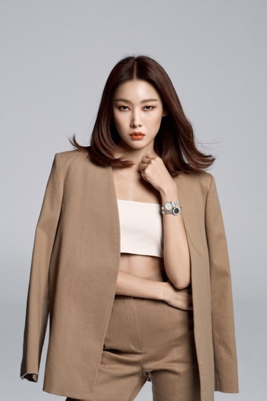 组图:38岁超模韩惠珍拍时尚写真 气场全开魅力足