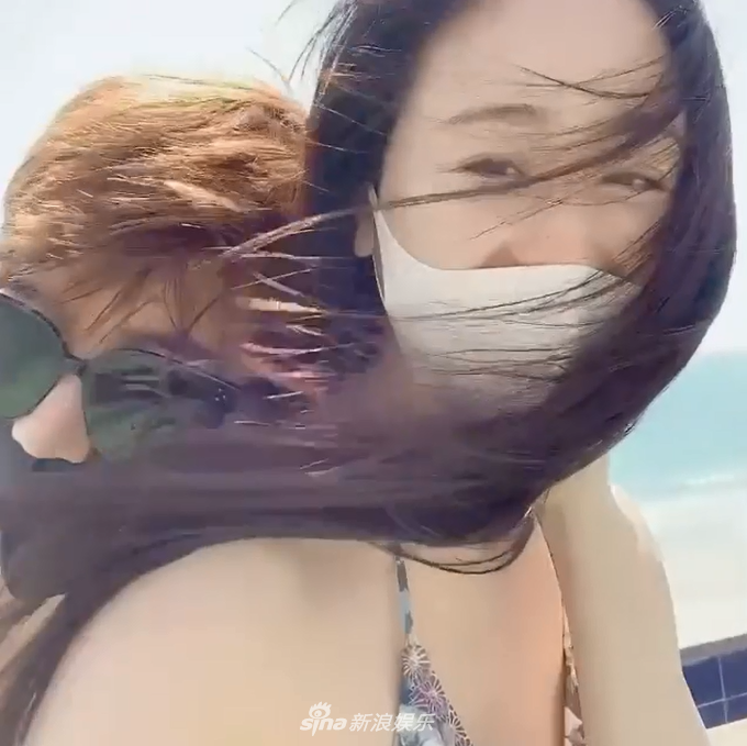 組圖：鹹素媛陳華度假秀恩愛 鴛鴦戲水一掃婚變陰霾