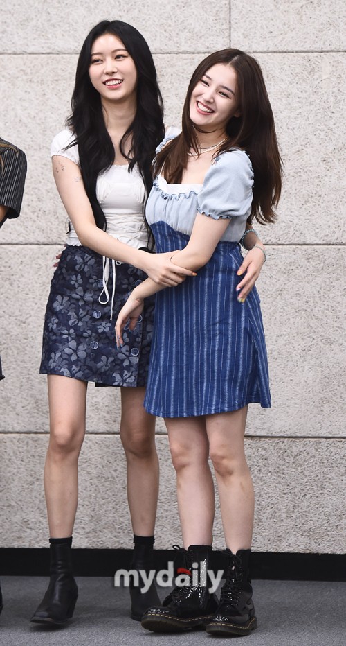 JANE，NANCY