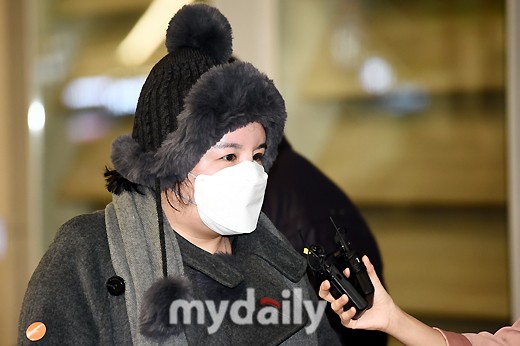 組圖：涉毒女星Amy被驅逐回韓國 攜名牌包發福胖到認不出