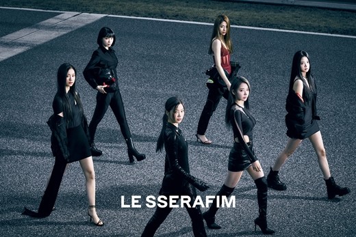 組圖：LESSERAFIM出道宣傳照公開 賽車主題酷辣十足
