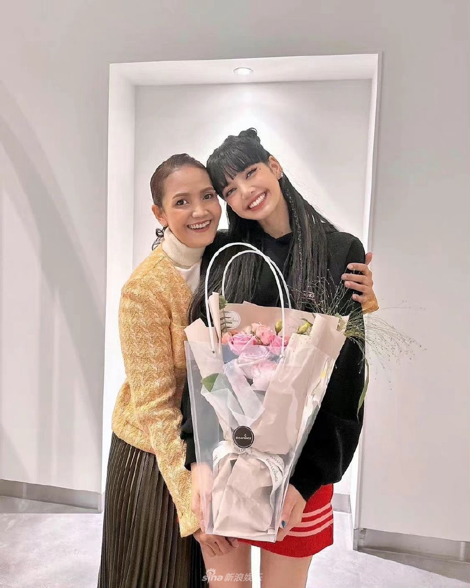 Lisa与妈妈