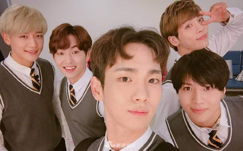 SHINee五成員舊照