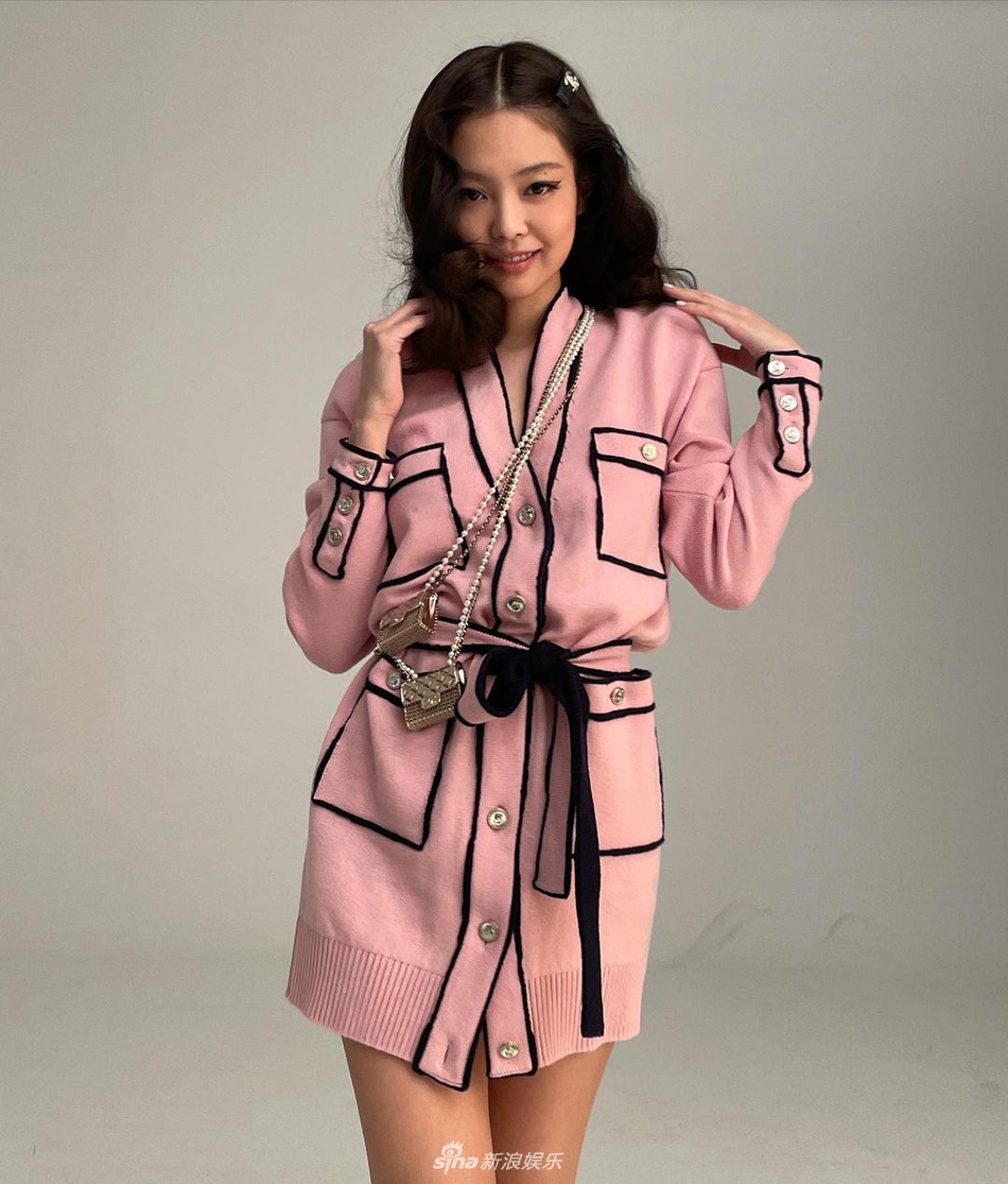 組圖：JENNIE曬生圖無修照 面板狀態略顯疲憊