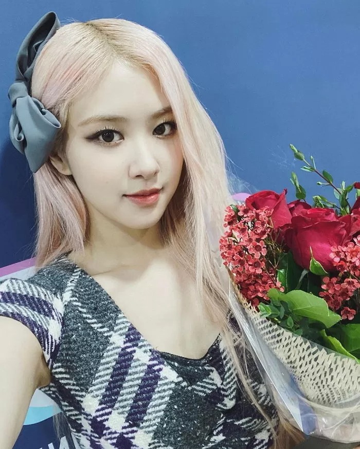 組圖：女大十八變！BLACKPINK樸彩英畢業照曝光