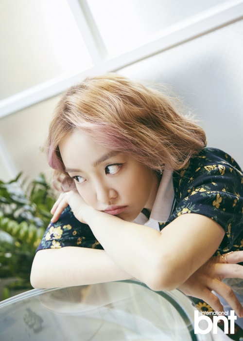 组图:韩星润荷拍写真 炫彩时尚演绎梦幻清新_高清图集_新浪网